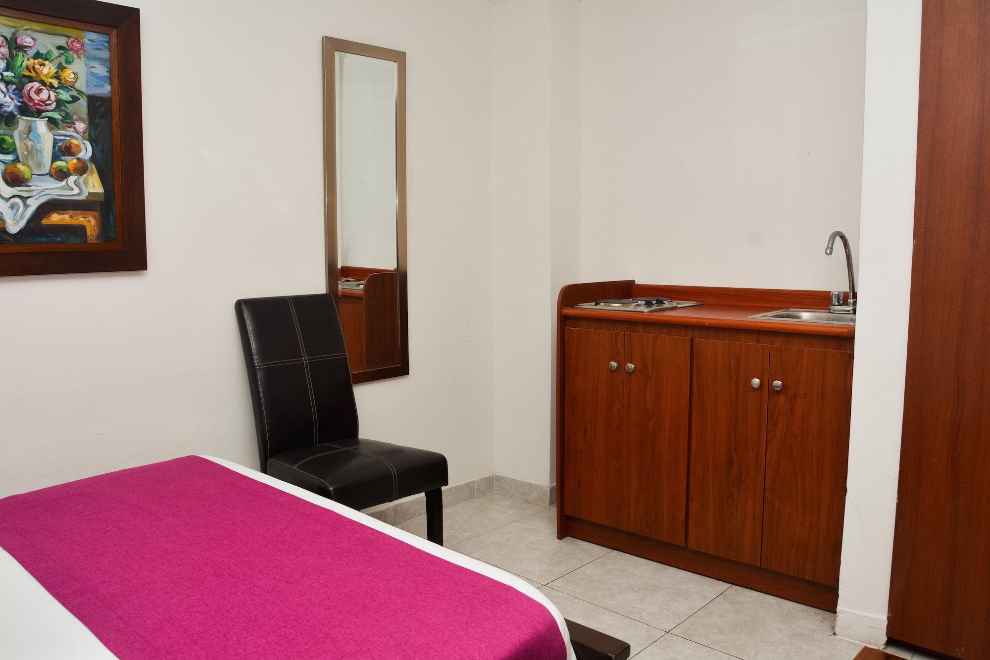 Hotel Karlo Cali Kültér fotó