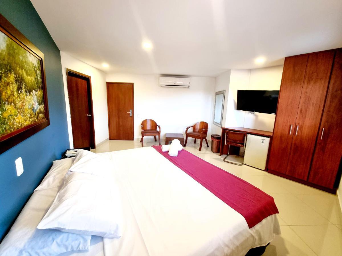 Hotel Karlo Cali Kültér fotó