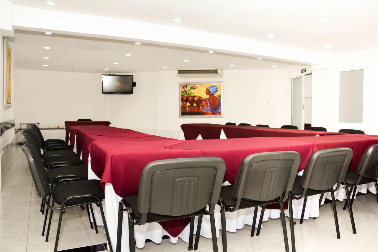 Hotel Karlo Cali Kültér fotó